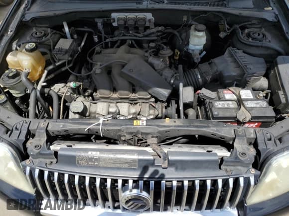 ✅ 2005 Mercury Mariner Luxury • VIN: 4M2CU57185DJ16120 • Лот: 61803024. Опубликован ранее на Copart с пробегом 176 498 миль. Бесплатный доступ к архиву аукционных продаж из США и подробный отчёт об истории автомобиля на DreamBid. Изображение 12.