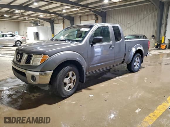 ✅ 2007 Nissan Frontier SE • VIN: 1N6AD06W37C464555 • Lot: 95889775. Listed on Copart with 120,448 mi. Free auction sales archive from the USA and detailed vehicle history report at DreamBid. Image 1.