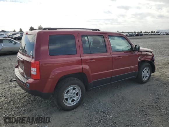 ✅ 2017 Jeep Patriot Sport • VIN: 1C4NJRBB8HD106366 • Lot: 86182085. Listed on Copart with 157,381 mi. Free auction sales archive from the USA and detailed vehicle history report at DreamBid. Image 3.