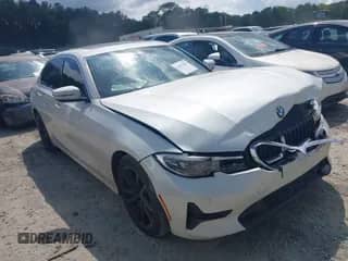 2020 BMW 3 Series 330i z VIN 3MW5R1J09L8B12660, wystawiony jako IAAI lot #43057889 z przebiegiem 136 612 mil mil oraz . Historia ofert i sprzedaży dostępna na DreamBid. Obrazek 1.