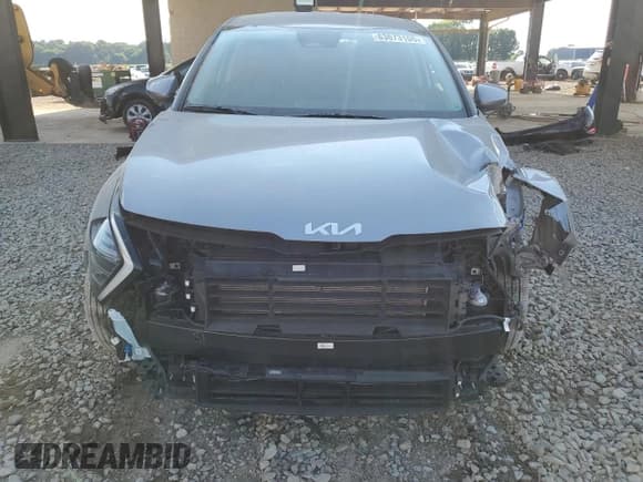 ✅ 2025 Kia Sportage LX • VIN: KNDPU3DF8S7329767 • Lot: 63673105. Listed on Copart with 5,802 mi. Free auction sales archive from the USA and detailed vehicle history report at DreamBid. Image 5.