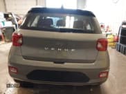 ✅ 2022 Hyundai Venue Limited • VIN: KMHRC8A37NU174410 • Lot: 41646297. Listed on IAAI with 47,210 mi. Free auction sales archive from the USA and detailed vehicle history report at DreamBid. Image 16.