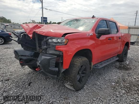 ✅ 2019 Chevrolet Silverado 1500 LT Trail Boss • VIN: 3GCPYFED5KG130814 • Лот: 71036305. Опубликован ранее на Copart с пробегом 86 396 миль. Бесплатный доступ к архиву аукционных продаж из США и подробный отчёт об истории автомобиля на DreamBid. Изображение 1.