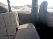 ✅ 2001 Jeep Cherokee • VIN: 1J4FT47S81L600615 • Лот: 60460715. Опубликован ранее на Copart с пробегом 178 528 миль. Бесплатный доступ к архиву аукционных продаж из США и подробный отчёт об истории автомобиля на DreamBid. Изображение 11.