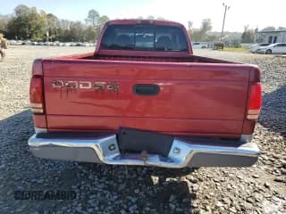 ✅ 1998 Dodge Dakota SLT • VIN: 1B7GL22X8WS762467 • Lot: 78916364. Wystawiony na Copart z przebiegiem 178 623 mil. Bezpłatny archiwum sprzedaży aukcyjnych z USA i szczegółowy raport historii pojazdu na DreamBid. Zdjęcie 6.