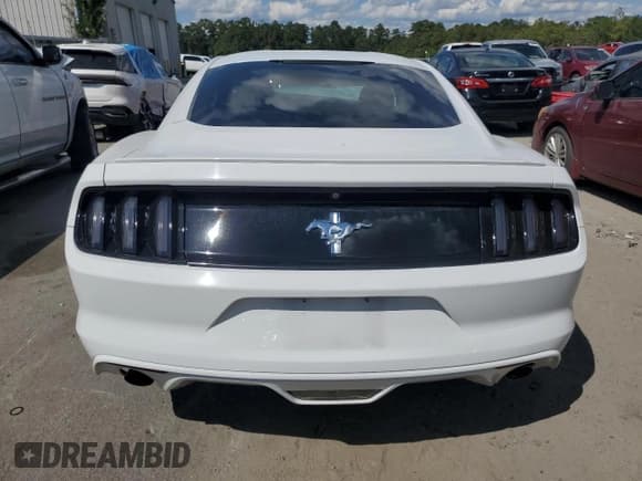 ✅ 2016 Ford Mustang V6 • VIN: 1FA6P8AM0G5308178 • Lot: 83791415. Listed on Copart with Not provided. Free auction sales archive from the USA and detailed vehicle history report at DreamBid. Image 6.