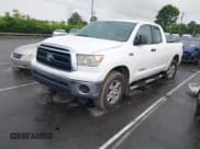 ✅ 2012 Toyota Tundra • VIN: 5TFUW5F13CX256867 • Lot: 42266806. Wystawiony na IAAI z przebiegiem 226 523 mil. Bezpłatny archiwum sprzedaży aukcyjnych z USA i szczegółowy raport historii pojazdu na DreamBid. Zdjęcie 2.