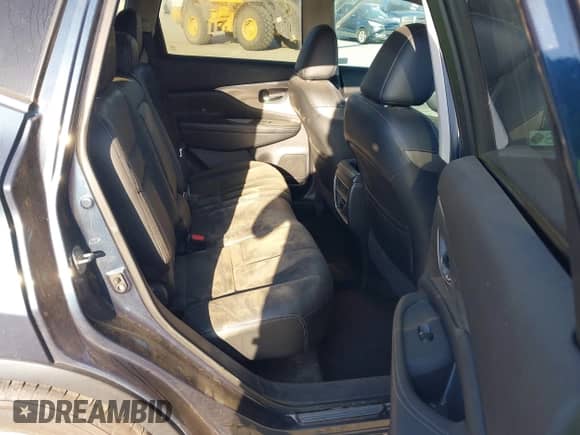 2015 Nissan Murano Platinum with VIN 5N1AZ2MH2FN276757, listed as a IAAI auction lot 43289590 with 141,918 mi miles and . Bid and sale history available at DreamBid. Image 8.