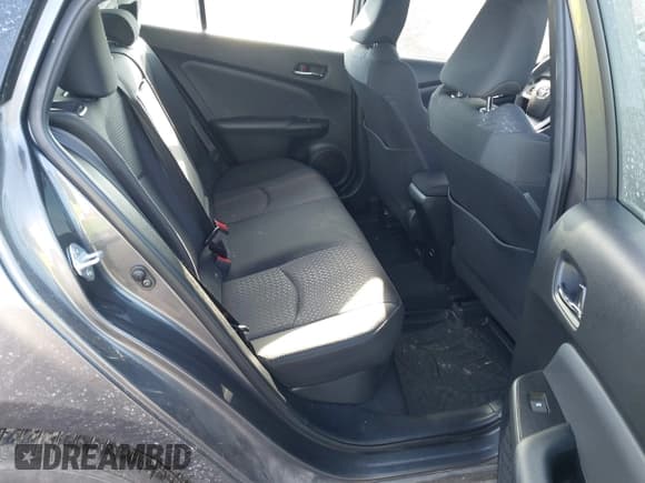 ✅ 2018 Toyota Prius Two • VIN: JTDKBRFU6J3604055 • Lot: 43826024. Listed on IAAI with 101,019 mi. Free auction sales archive from the USA and detailed vehicle history report at DreamBid. Image 8.