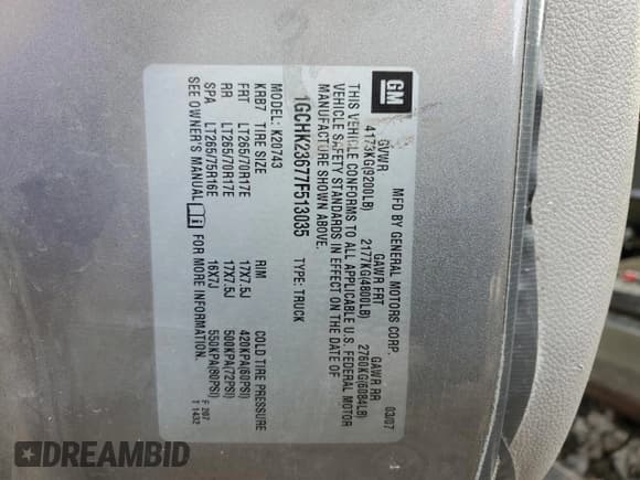 ✅ 2007 Chevrolet Silverado 2500HD LTZ • VIN: 1GCHK23677F513035 • Lot: 43150135. Wystawiony na Copart z przebiegiem Nie podano. Bezpłatny archiwum sprzedaży aukcyjnych z USA i szczegółowy raport historii pojazdu na DreamBid. Zdjęcie 14.