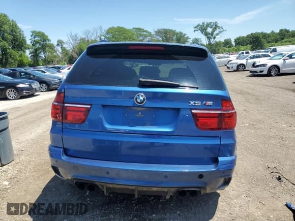 ✅ 2012 BMW X5 M • VIN: 5YMGY0C59CLK27440 • Lot: 62719655. Wystawiony na Copart z przebiegiem 147 800 mil. Bezpłatny archiwum sprzedaży aukcyjnych z USA i szczegółowy raport historii pojazdu na DreamBid. Zdjęcie 6.