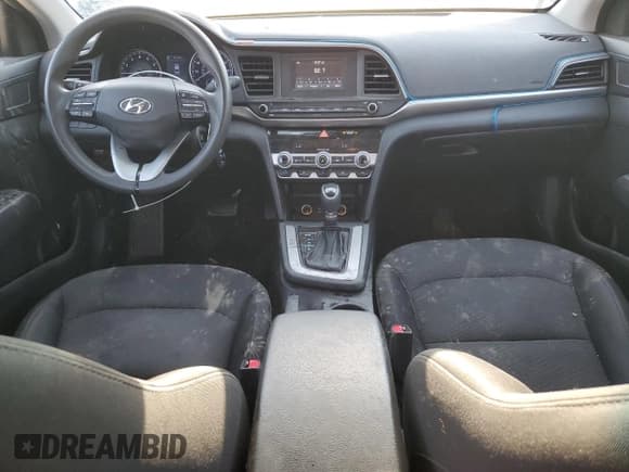 ✅ 2020 Hyundai Elantra SE • VIN: 5NPD74LF3LH544309 • Lot: 68865525. Listed on Copart with 124,721 mi. Free auction sales archive from the USA and detailed vehicle history report at DreamBid. Image 8.