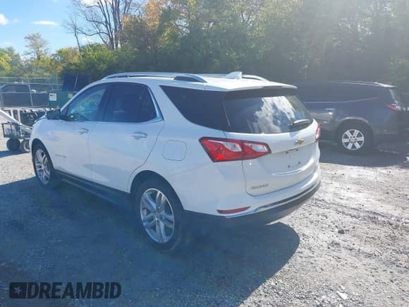 ✅ 2019 Chevrolet Equinox Premier • VIN: 2GNAXNEV6K6100056 • Лот: 43483243. Опубликован ранее на IAAI с пробегом 107 558 миль. Бесплатный доступ к архиву аукционных продаж из США и подробный отчёт об истории автомобиля на DreamBid. Изображение 3.