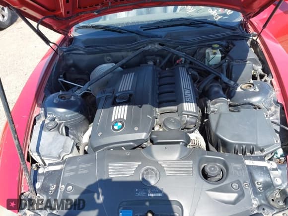 ✅ 2007 BMW Z4 3.0si • VIN: 4USBU53557LX03064 • Lot: 42243526. Listed on IAAI with 118,304 mi. Free auction sales archive from the USA and detailed vehicle history report at DreamBid. Image 10.