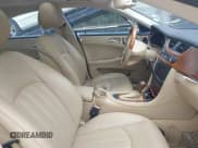 ✅ 2006 Mercedes-Benz CLS 500 • VIN: WDDDJ75XX6A076685 • Lot: 43041893. Wystawiony na IAAI z przebiegiem 157 708 mil. Bezpłatny archiwum sprzedaży aukcyjnych z USA i szczegółowy raport historii pojazdu na DreamBid. Zdjęcie 5.