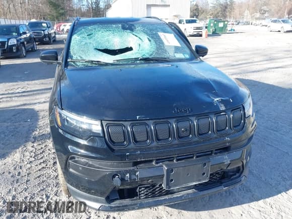 ✅ 2022 Jeep Compass Latitude • VIN: 3C4NJDBB7NT195727 • Лот: 41693643. Опубликован ранее на IAAI с пробегом 33 413 миль. Бесплатный доступ к архиву аукционных продаж из США и подробный отчёт об истории автомобиля на DreamBid. Изображение 6.