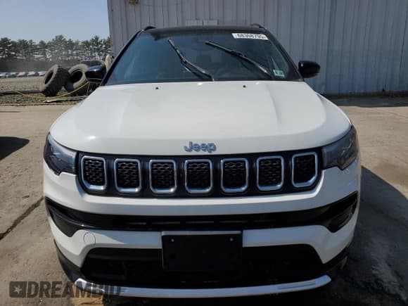 ✅ 2023 Jeep Compass Limited • VIN: 3C4NJDCN5PT531421 • Лот: 68308795. Опубликован ранее на Copart с пробегом Не указан. Бесплатный доступ к архиву аукционных продаж из США и подробный отчёт об истории автомобиля на DreamBid. Изображение 5.