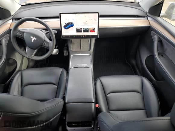 ✅ 2022 Tesla Model Y Performance • VIN: 7SAYGDEFXNF539871 • Lot: 90124115. Listed on Copart with 38,046 mi. Free auction sales archive from the USA and detailed vehicle history report at DreamBid. Image 8.