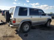 ✅ 2000 Isuzu Trooper S • VIN: JACDJ58X5Y7J18446 • Lot: 82622185. Wystawiony na Copart z przebiegiem 210 028 mil. Bezpłatny archiwum sprzedaży aukcyjnych z USA i szczegółowy raport historii pojazdu na DreamBid. Zdjęcie 3.