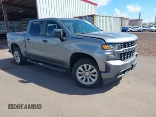 ✅ 2020 Chevrolet Silverado 1500 Custom • VIN: 3GCPYBEH7LG229048 • Lot: 41652984. Wystawiony na IAAI z przebiegiem 65 515 mil. Bezpłatny archiwum sprzedaży aukcyjnych z USA i szczegółowy raport historii pojazdu na DreamBid. Zdjęcie 1.