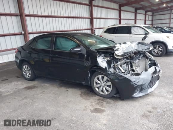 ✅ 2015 Toyota Corolla L • VIN: 5YFBURHE7FP328595 • Lot: 43555635. Wystawiony na IAAI z przebiegiem 137 234 mil. Bezpłatny archiwum sprzedaży aukcyjnych z USA i szczegółowy raport historii pojazdu na DreamBid. Zdjęcie 1.