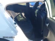 ✅ 2016 Hyundai Veloster Turbo Rally Edition • VIN: KMHTC6AE0GU292751 • Lot: 41338225. Wystawiony na IAAI z przebiegiem 61 688 mil. Bezpłatny archiwum sprzedaży aukcyjnych z USA i szczegółowy raport historii pojazdu na DreamBid. Zdjęcie 8.