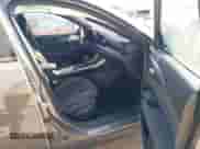 2024 Dodge Hornet GT z VIN ZACNDFAN2R3A39839, wystawiony jako IAAI lot #42457621 z przebiegiem 11 711 mil mil oraz . Historia ofert i sprzedaży dostępna na DreamBid. Obrazek 5.