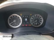 ✅ 2022 Hyundai Venue Limited • VIN: KMHRC8A37NU153198 • Lot: 61945455. Listed on Copart with 33,185 mi. Free auction sales archive from the USA and detailed vehicle history report at DreamBid. Image 9.