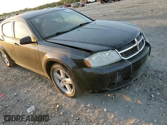 ✅ 2010 Dodge Avenger R/T • VIN: 1B3CC5FV4AN146458 • Лот: 73555204. Опубликован ранее на Copart с пробегом 180 705 миль. Бесплатный доступ к архиву аукционных продаж из США и подробный отчёт об истории автомобиля на DreamBid. Изображение 10.