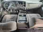 2005 Chevrolet Silverado 1500 Z71 z VIN 1GCEK19Z05Z145775, wystawiony jako Copart lot #87466235 z przebiegiem 275 711 mil mil oraz Szkoda całkowita • Salvage title. Historia ofert i sprzedaży dostępna na DreamBid. Obrazek 8.