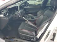 ✅ 2023 Kia K5 GT • VIN: 5XXG44J81PG226667 • Lot: 90013815. Wystawiony na Copart z przebiegiem Nie podano. Bezpłatny archiwum sprzedaży aukcyjnych z USA i szczegółowy raport historii pojazdu na DreamBid. Zdjęcie 7.