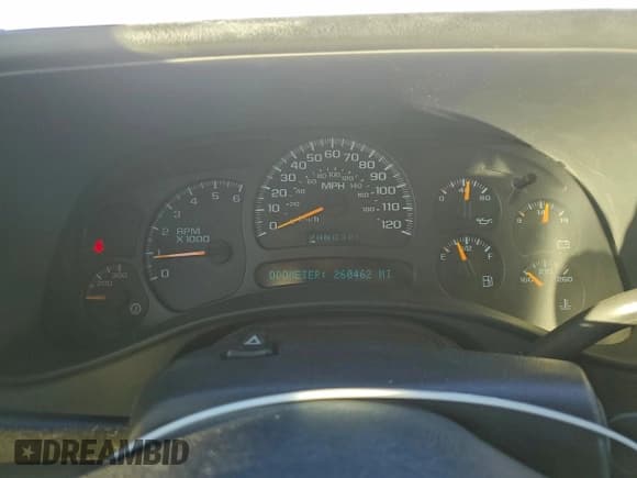 ✅ 2004 Chevrolet Silverado 2500HD Work Truck • VIN: 1GCHC23U04F179275 • Лот: 95805925. Опубликован ранее на Copart с пробегом 260 462 миль. Бесплатный доступ к архиву аукционных продаж из США и подробный отчёт об истории автомобиля на DreamBid. Изображение 9.