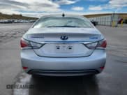 ✅ 2015 Hyundai Sonata • VIN: KMHEC4A46FA123824 • Лот: 85742335. Опубликован ранее на Copart с пробегом 134 537 миль. Бесплатный доступ к архиву аукционных продаж из США и подробный отчёт об истории автомобиля на DreamBid. Изображение 6.