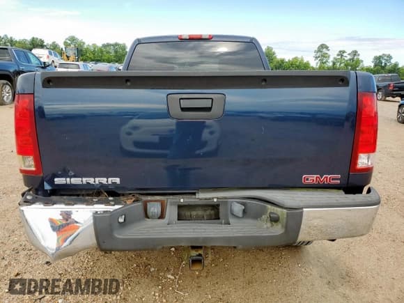 ✅ 2009 GMC Sierra 1500 SL • VIN: 1GTEC19C69Z293895 • Лот: 66384805. Опубликован ранее на Copart с пробегом 54 479 миль. Бесплатный доступ к архиву аукционных продаж из США и подробный отчёт об истории автомобиля на DreamBid. Изображение 6.