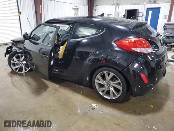 ✅ 2017 Hyundai Veloster Value Edition • VIN: KMHTC6AD3HU310121 • Лот: 84523455. Опубликован ранее на Copart с пробегом 87 258 миль. Бесплатный доступ к архиву аукционных продаж из США и подробный отчёт об истории автомобиля на DreamBid. Изображение 2.