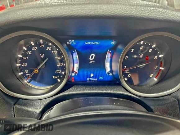 ✅ 2017 Maserati Ghibli • VIN: ZAM57XSA9H1206127 • Lot: 94841135. Wystawiony na Copart z przebiegiem 12 718 mil. Bezpłatny archiwum sprzedaży aukcyjnych z USA i szczegółowy raport historii pojazdu na DreamBid. Zdjęcie 8.