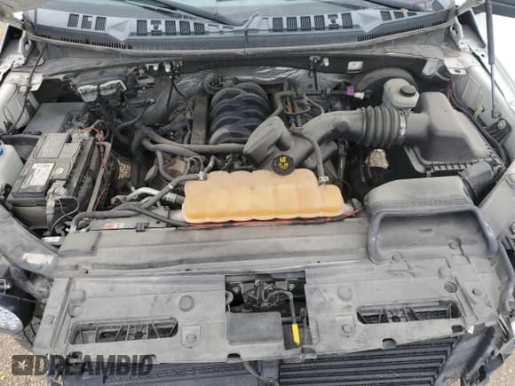 ✅ 2015 Ford F-150 XLT • VIN: 1FTEX1CF8FKD21921 • Lot: 69838165. Listed on Copart with 229,418 mi. Free auction sales archive from the USA and detailed vehicle history report at DreamBid. Image 11.