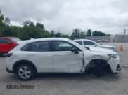 ✅ 2024 Honda HR-V LX • VIN: 3CZRZ2H35RM736072 • Lot: 43033247. Listed on IAAI with 16,395 mi. Free auction sales archive from the USA and detailed vehicle history report at DreamBid. Image 14.