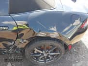 ✅ 2016 Mazda MX-5 Miata Club • VIN: JM1NDAC78G0107526 • Lot: 43130799. Wystawiony na IAAI z przebiegiem 74 966 mil. Bezpłatny archiwum sprzedaży aukcyjnych z USA i szczegółowy raport historii pojazdu na DreamBid. Zdjęcie 16.