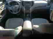 ✅ 2017 Hyundai Santa Fe 2.4L • VIN: 5XYZTDLB0HG430927 • Лот: 91792595. Опубликован ранее на Copart с пробегом 123 508 миль. Бесплатный доступ к архиву аукционных продаж из США и подробный отчёт об истории автомобиля на DreamBid. Изображение 8.