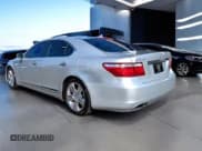 ✅ 2007 Lexus LS 460 L • VIN: JTHGL46F975007XXX • Lot: 59621155. Listed on Copart with 158,806 mi. Free auction sales archive from the USA and detailed vehicle history report at DreamBid. Image 3.