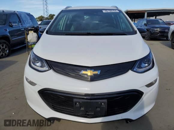 2021 Chevrolet Bolt EV Premier with VIN 1G1FZ6S01M4107923, listed as a Copart auction lot 40198794 with 29,081 mi miles and . Bid and sale history available at DreamBid. Image 5.