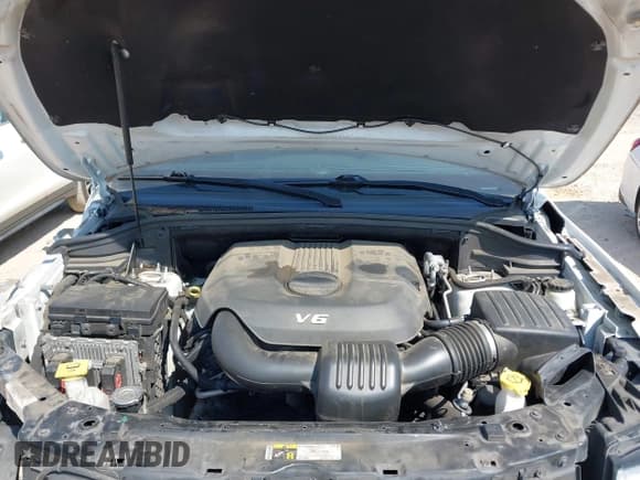 ✅ 2015 Jeep Grand Cherokee Limited • VIN: 1C4RJFBG8FC627568 • Lot: 43281521. Listed on IAAI with 177,613 mi. Free auction sales archive from the USA and detailed vehicle history report at DreamBid. Image 10.