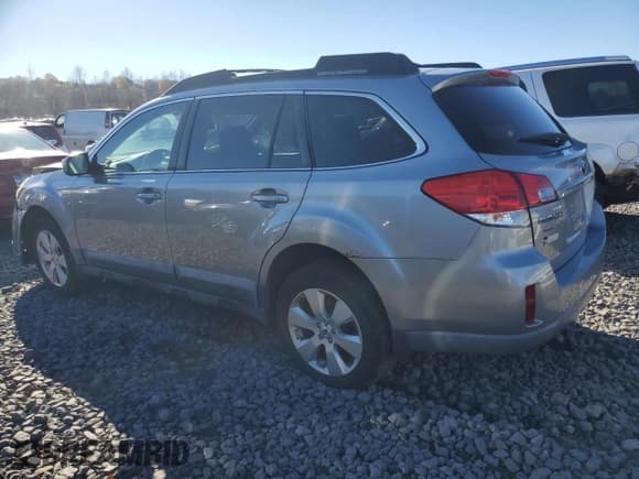 ✅ 2010 Subaru Outback Premium All-Weather Anniversary • VIN: 4S4BRBCC9A3370424 • Лот: 90267495. Опубликован ранее на Copart с пробегом 207 900 миль. Бесплатный доступ к архиву аукционных продаж из США и подробный отчёт об истории автомобиля на DreamBid. Изображение 2.