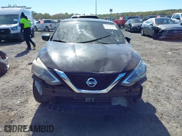 ✅ 2017 Nissan Sentra S • VIN: 3N1AB7AP5HY233220 • Lot: 43469548. Wystawiony na IAAI z przebiegiem 89 916 mil. Bezpłatny archiwum sprzedaży aukcyjnych z USA i szczegółowy raport historii pojazdu na DreamBid. Zdjęcie 13.