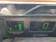 ✅ 1991 Lincoln Continental • VIN: 1LNCM9740MY762360 • Лот: 63719144. Опубликован ранее на Copart с пробегом 110 001 миль. Бесплатный доступ к архиву аукционных продаж из США и подробный отчёт об истории автомобиля на DreamBid. Изображение 9.