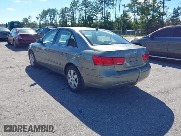 ✅ 2009 Hyundai Sonata GLS • VIN: 5NPET46C09H520561 • Лот: 43337357. Опубликован ранее на IAAI с пробегом 209 424 миль. Бесплатный доступ к архиву аукционных продаж из США и подробный отчёт об истории автомобиля на DreamBid. Изображение 3.