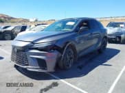 ✅ 2023 Lexus RX 500h F Sport Performance • VIN: 2T2BCMEA6PC006969 • Lot: 40154592. Wystawiony na IAAI z przebiegiem Nie podano. Bezpłatny archiwum sprzedaży aukcyjnych z USA i szczegółowy raport historii pojazdu na DreamBid. Zdjęcie 2.