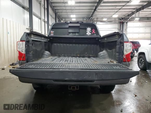 ✅ 2017 Nissan Titan Pro-4X • VIN: 1N6AA1E50HN510890 • Lot: 85209325. Listed on Copart with 93,978 mi. Free auction sales archive from the USA and detailed vehicle history report at DreamBid. Image 6.