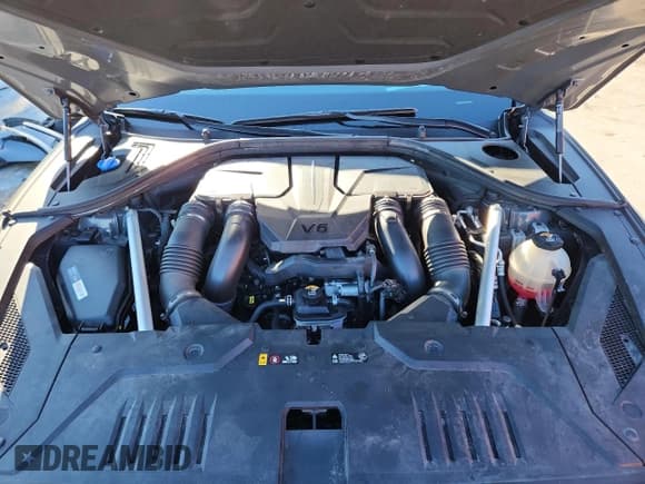 ✅ 2022 Genesis GV70 Sport • VIN: KMUMCDTC3NU042620 • Lot: 92831055. Wystawiony na Copart z przebiegiem 52 238 mil. Bezpłatny archiwum sprzedaży aukcyjnych z USA i szczegółowy raport historii pojazdu na DreamBid. Zdjęcie 12.